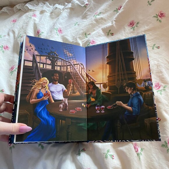 Long Live & Forever Reign - Moonlight Book Box Edition - Picture 7 of 11